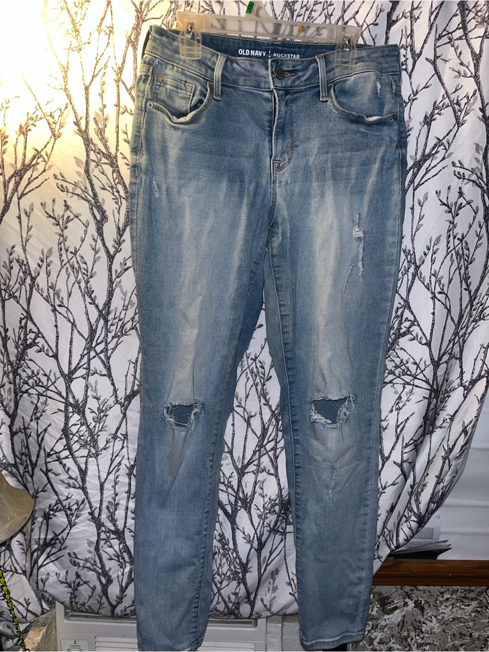Old Navy Women's Rockstar Light Blue Skinny Distressed Jeans
